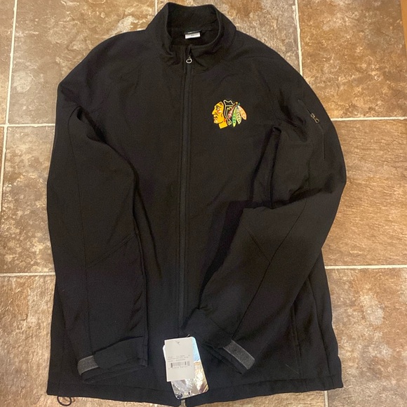 NWT ChicagoBlackhawks softshell black jacket youth18 comparable mens see chart - Picture 1 of 7